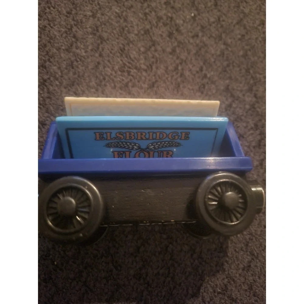 Vintage - Thomas & Friends ELSBRIDGE FLOUR CAR with Removable Cargo Load !